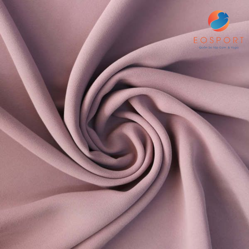 Chất liệu co giãn, thoải mái